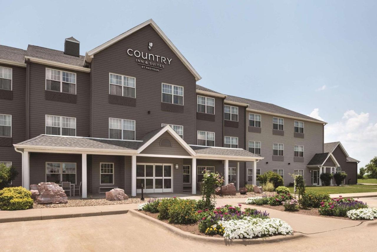 Country Inn & Suites By Radisson, Pella, Ia Luaran gambar