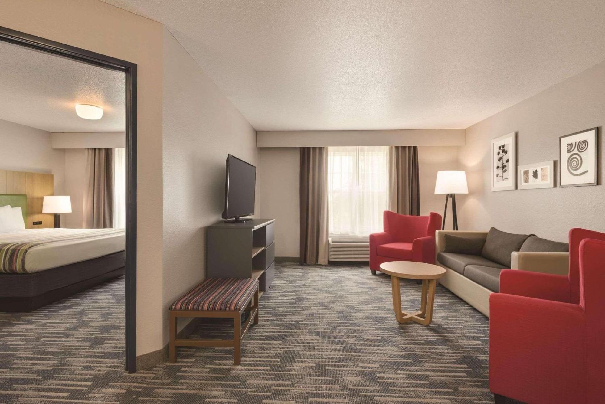 Country Inn & Suites By Radisson, Pella, Ia Luaran gambar