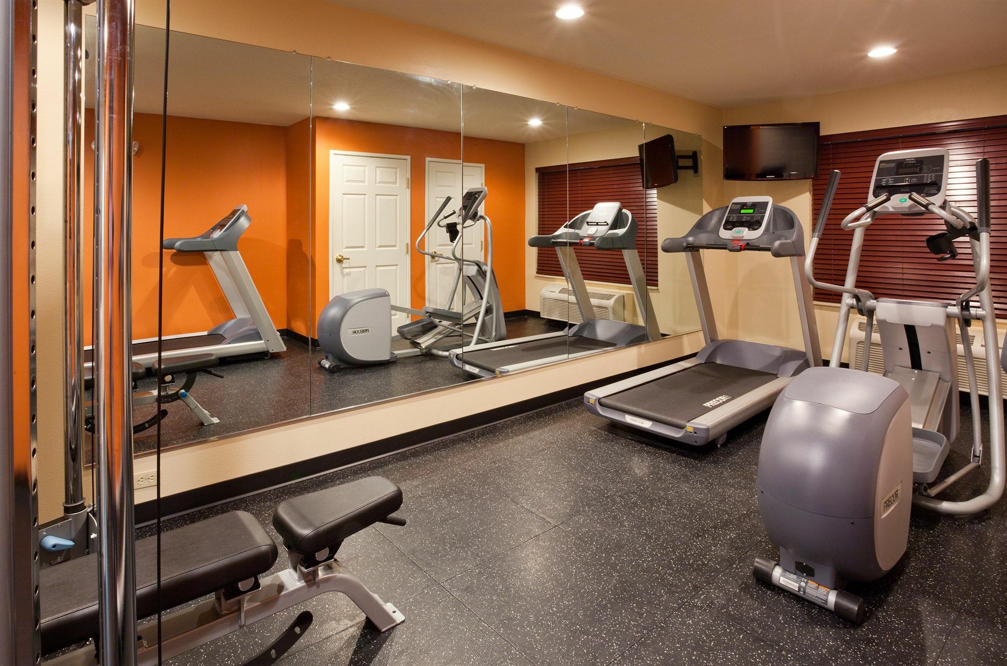 Country Inn & Suites By Radisson, Pella, Ia Luaran gambar